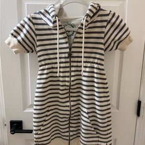 Free People Women’s Striped Grey/Navy and Cream Hooded Sweatshirt